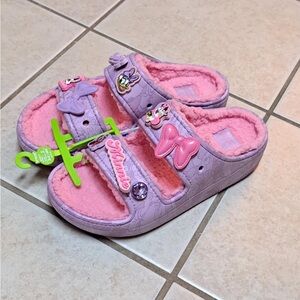 Crocs Disney Minnie Mouse & Daisy Classic Cozzzy Sandals - Women's size 9
